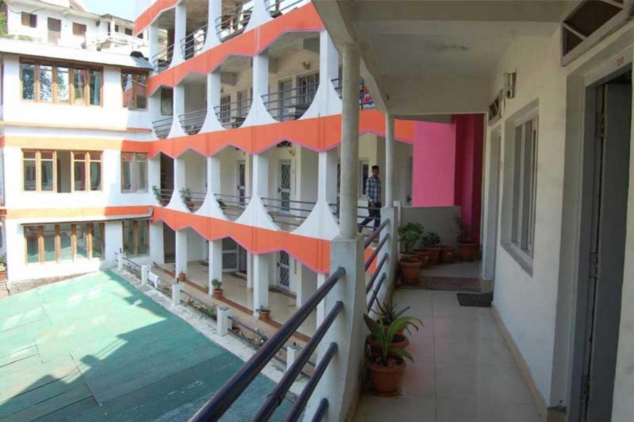 Goroomgo Hotel Shivay Near Kausani Chouraha - Mountain View - Excellent Customer Service Dış mekan fotoğraf