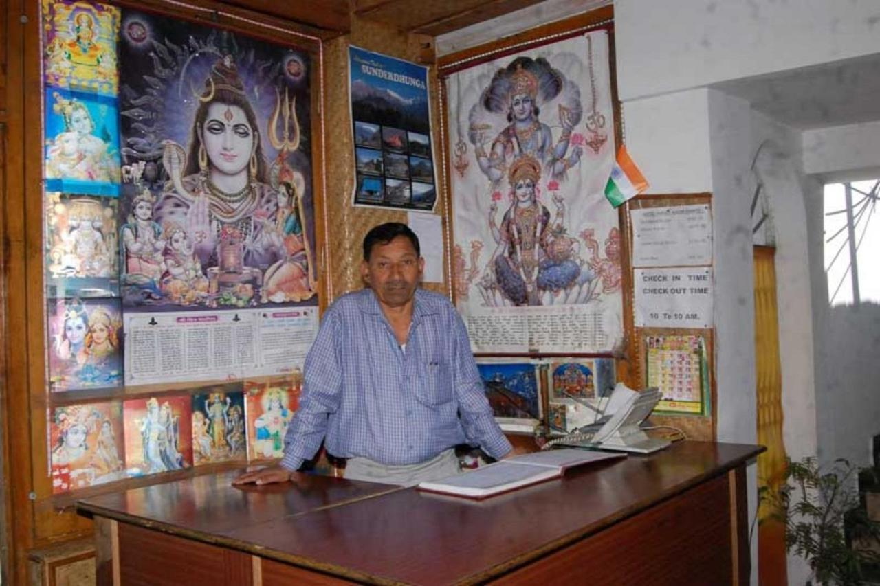 Goroomgo Hotel Shivay Near Kausani Chouraha - Mountain View - Excellent Customer Service Dış mekan fotoğraf